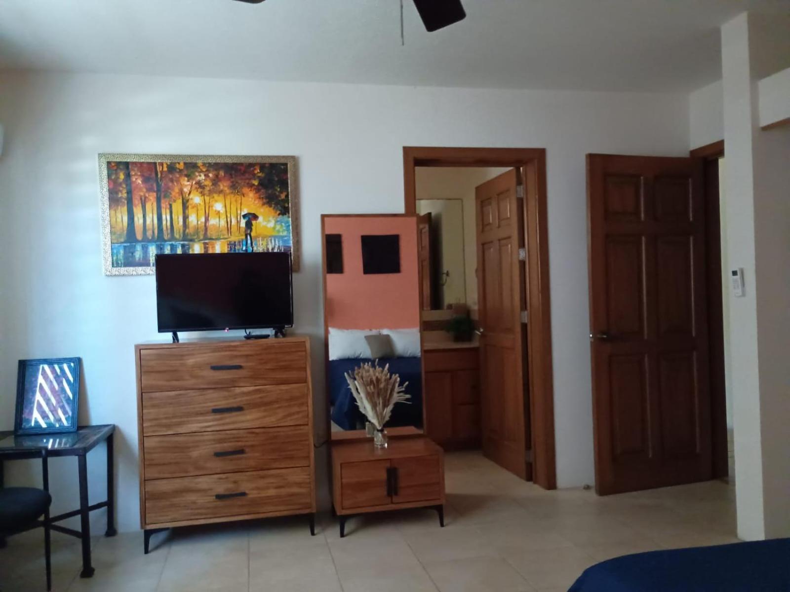 Hotel Ave Fenix And 4*