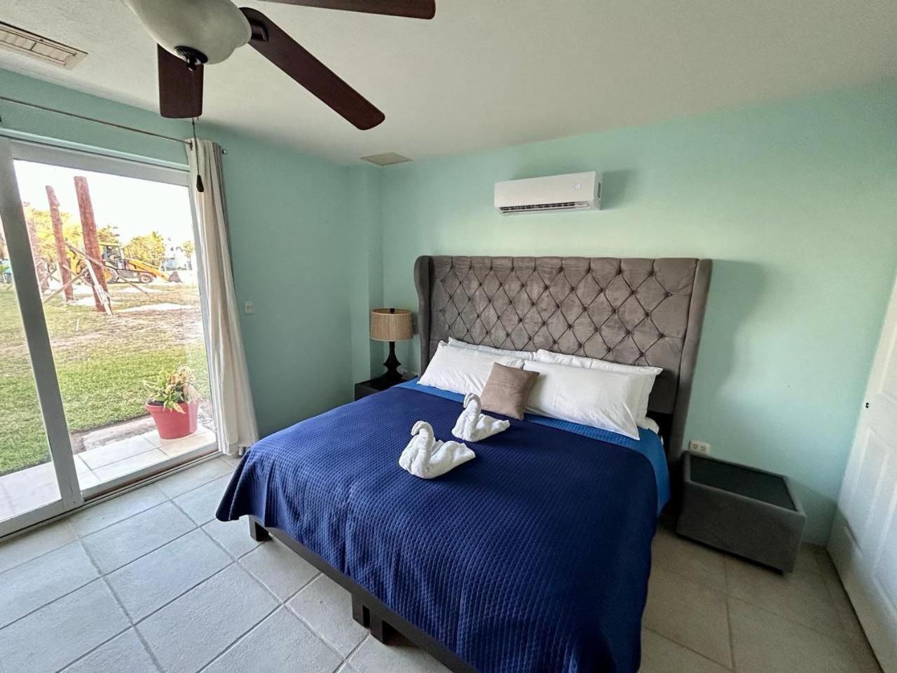 Ave Fenix And Hotel 4*