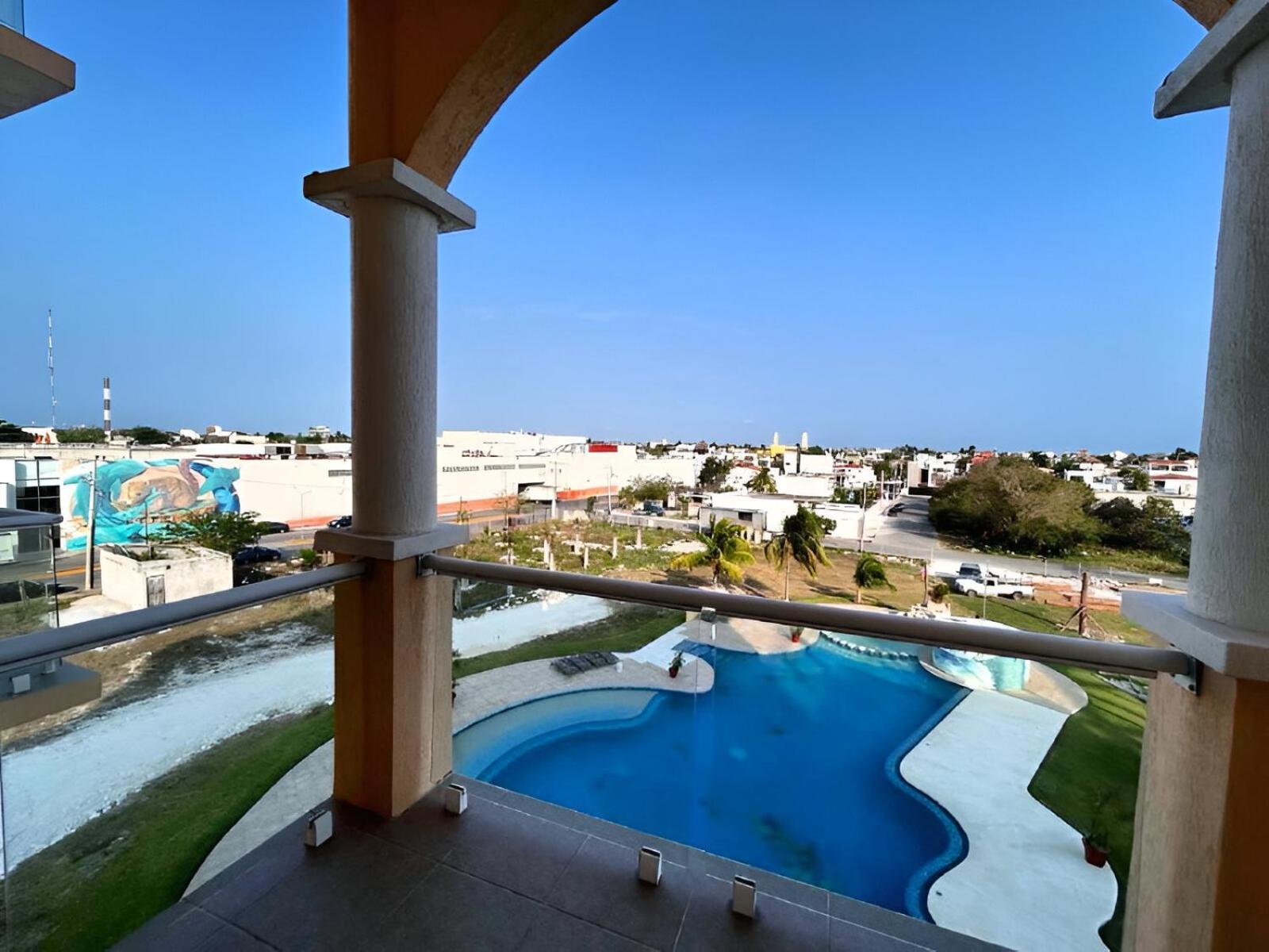 Ave Fenix And Hotel 4*