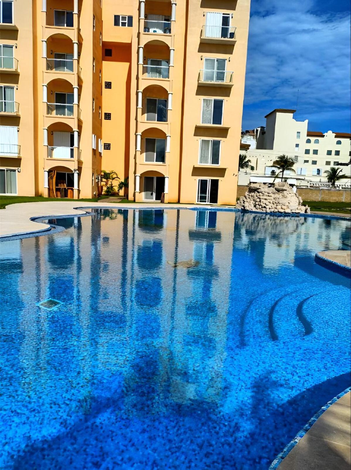 Hotel Ave Fenix And